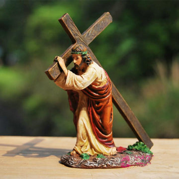 Jesus Bearing The Cross Statue